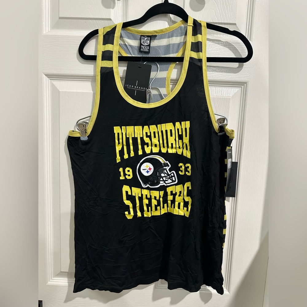 Small Woman NFL Team Pittsburgh Steelers Tank Top